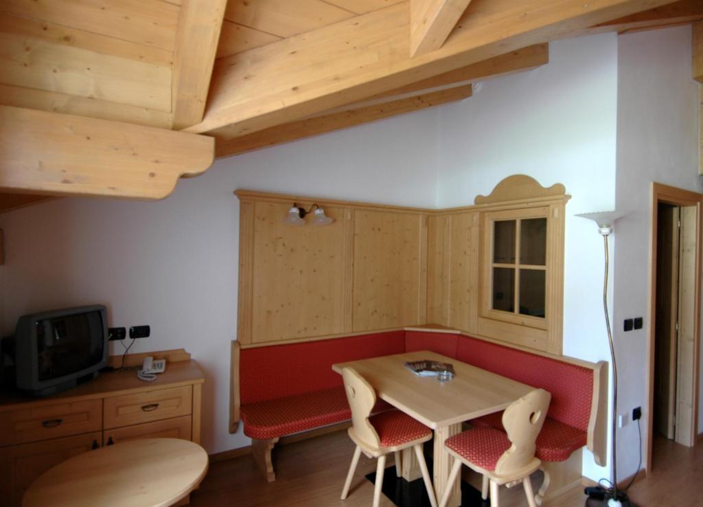 Residence Pez Gajard Сан Мартино ди Кастроза Стая снимка