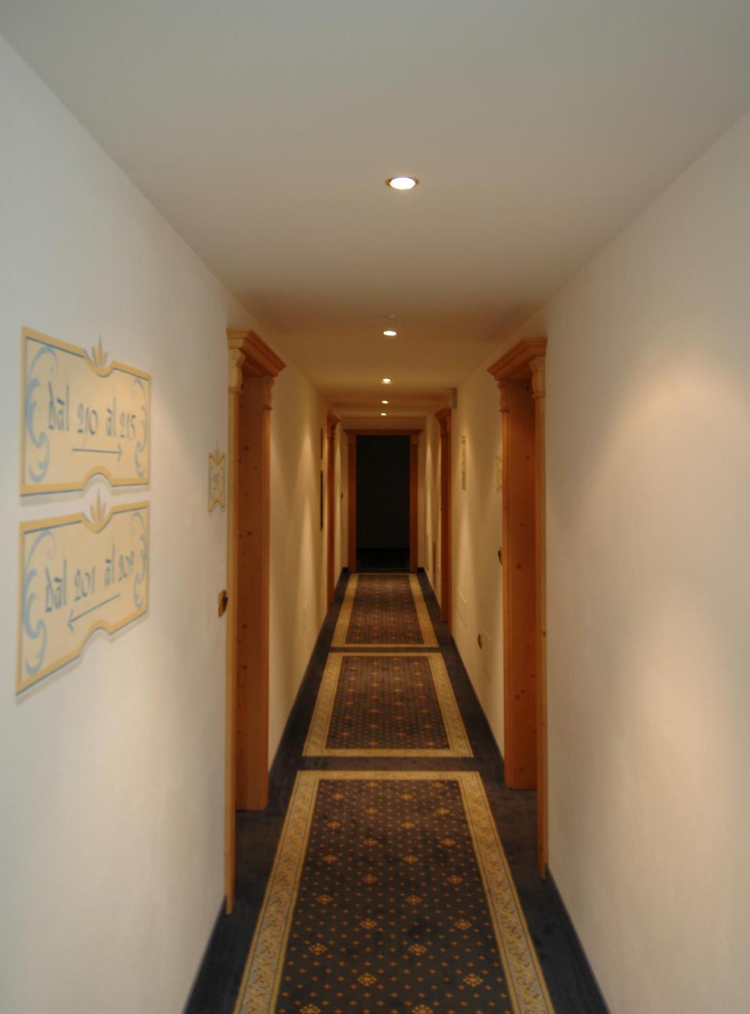 Residence Pez Gajard Сан Мартино ди Кастроза Екстериор снимка