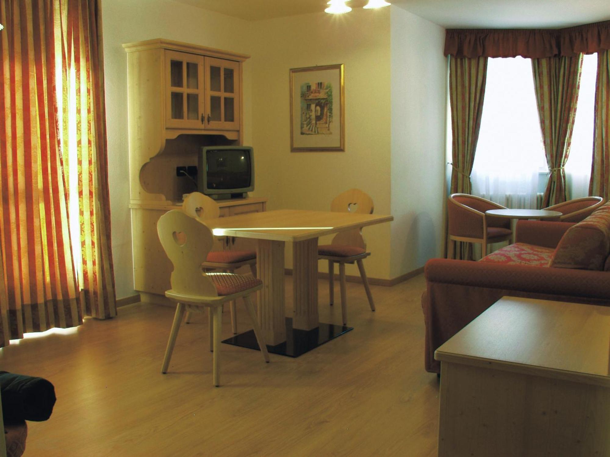 Residence Pez Gajard Сан Мартино ди Кастроза Екстериор снимка