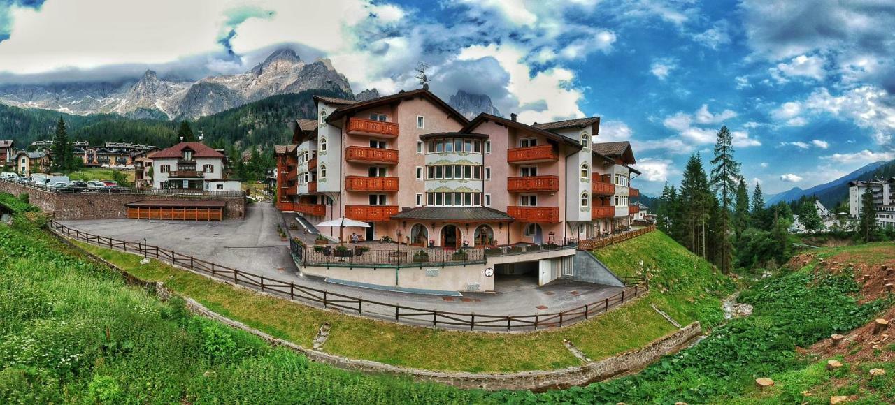 Residence Pez Gajard Сан Мартино ди Кастроза Екстериор снимка